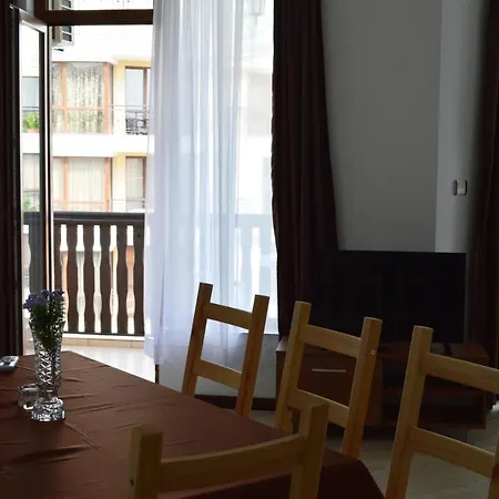 Aquamarine Светий Влас