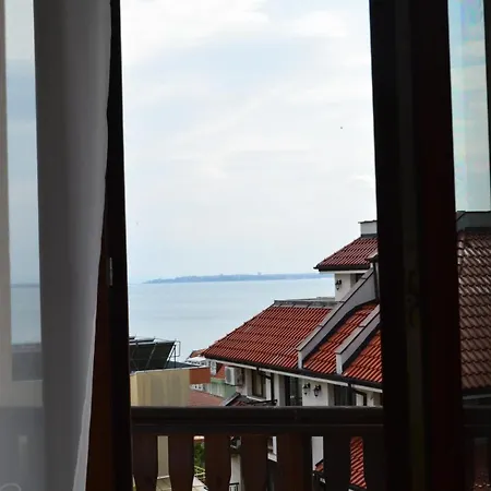 Apartment Aquamarine