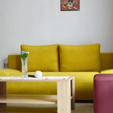 Aquamarine Apartment *